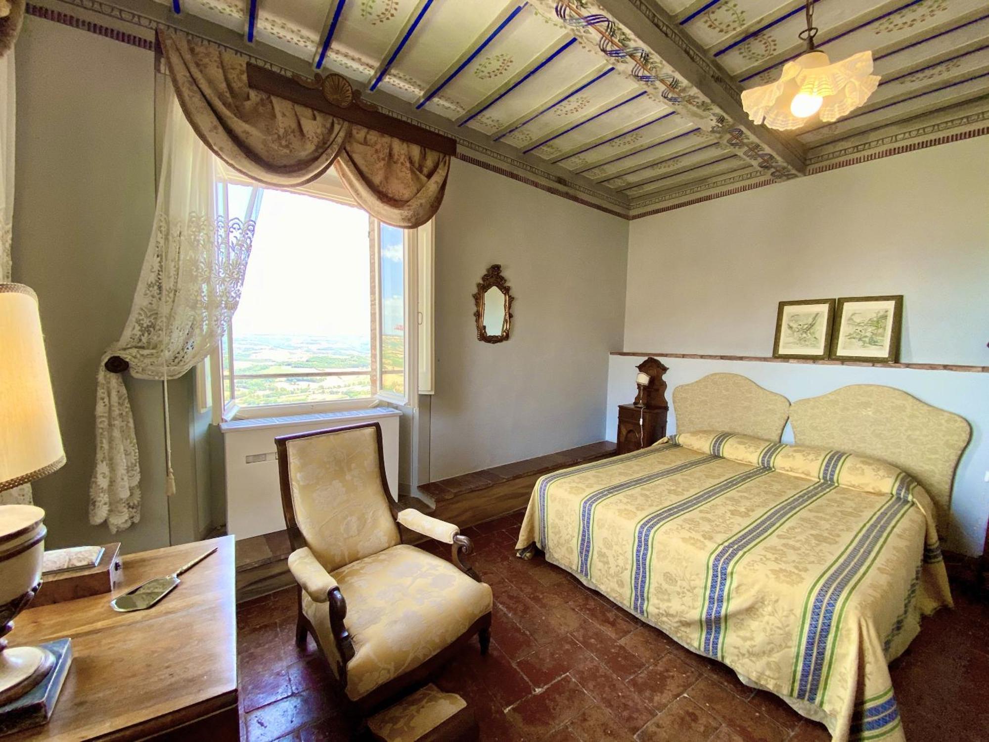 Residenza D'Epoca San Lorenzo Tre Тоди Стая снимка