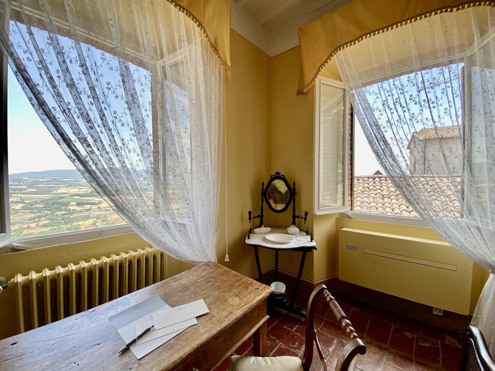 Residenza D'Epoca San Lorenzo Tre Тоди Стая снимка