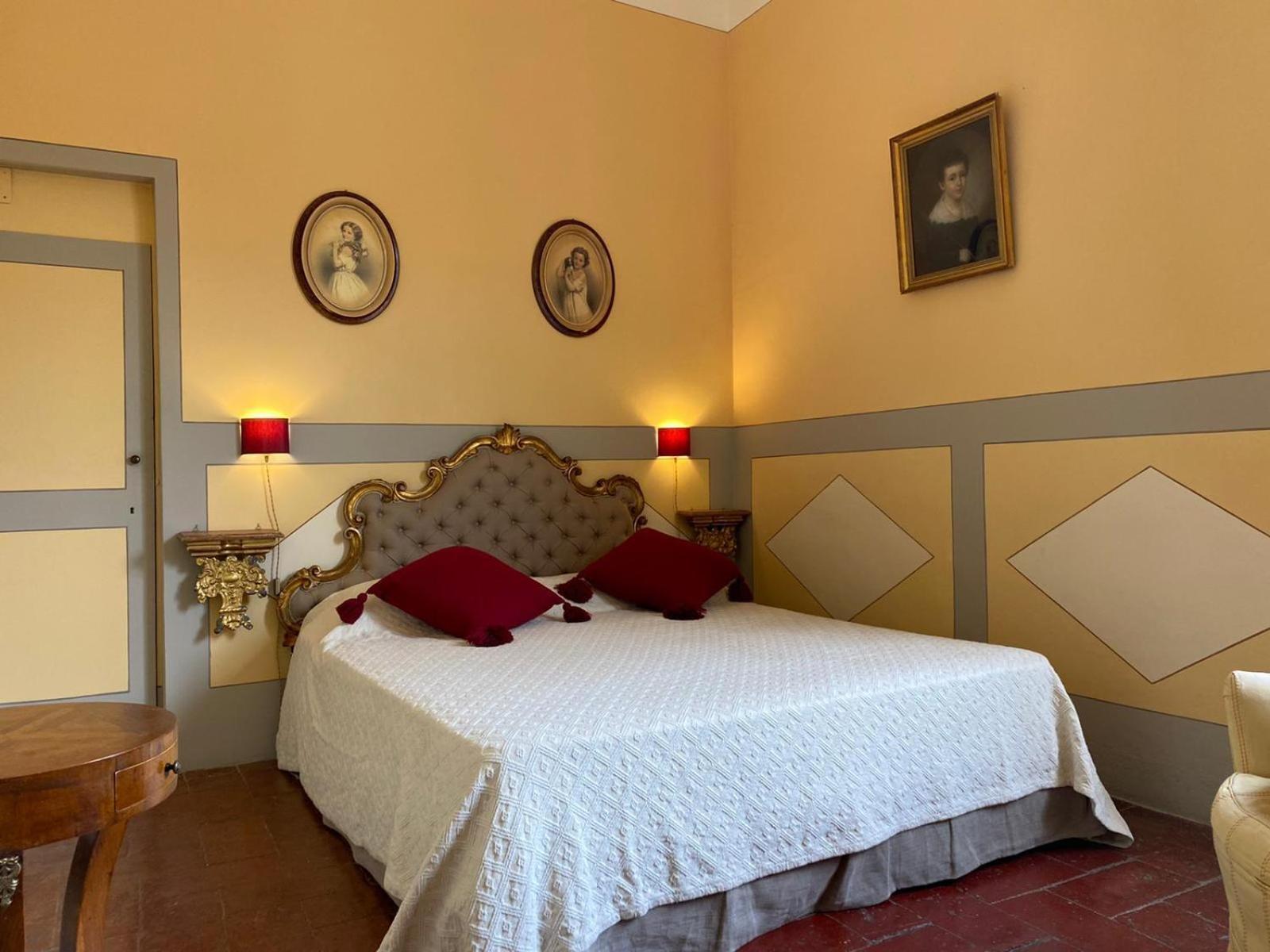 Residenza D'Epoca San Lorenzo Tre Тоди Стая снимка